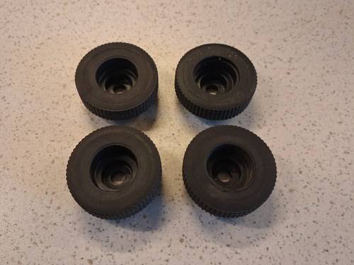 Feet foot audio insulator - 4x,